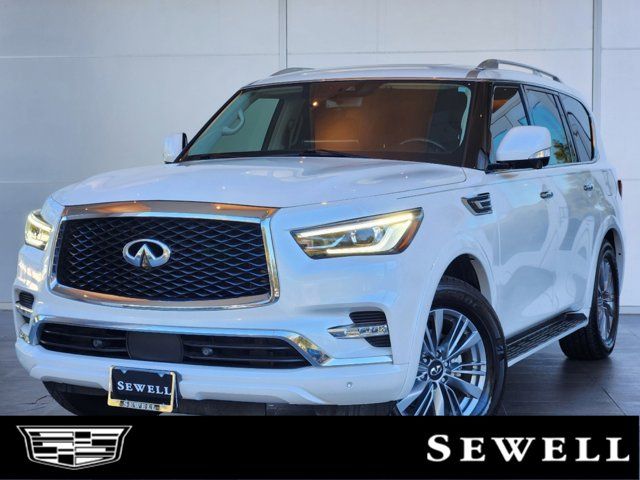 2022 INFINITI QX80 Luxe