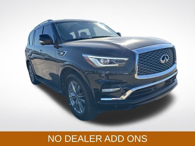 2022 INFINITI QX80 Luxe