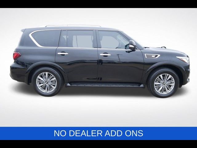 2022 INFINITI QX80 Luxe