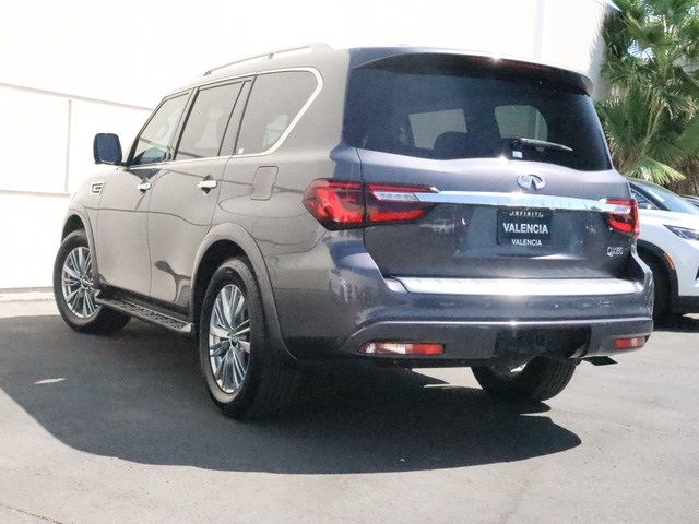 2022 INFINITI QX80 Luxe