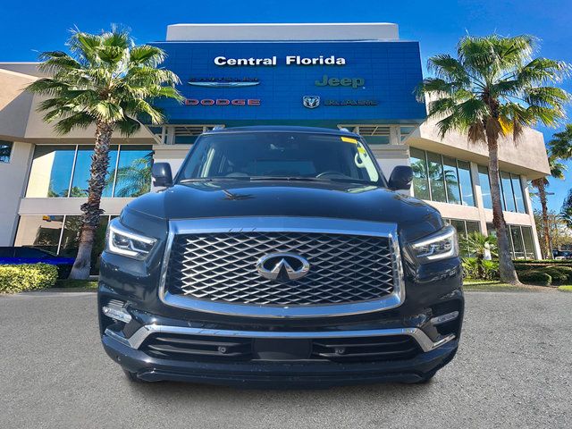 2022 INFINITI QX80 Luxe