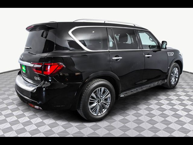 2022 INFINITI QX80 Luxe