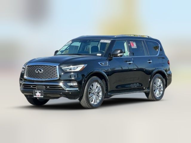 2022 INFINITI QX80 Luxe