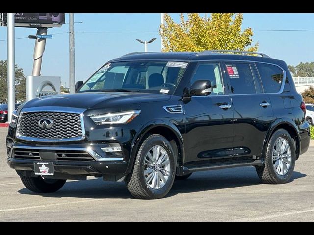 2022 INFINITI QX80 Luxe