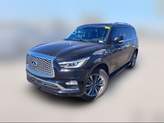 2022 INFINITI QX80 Luxe