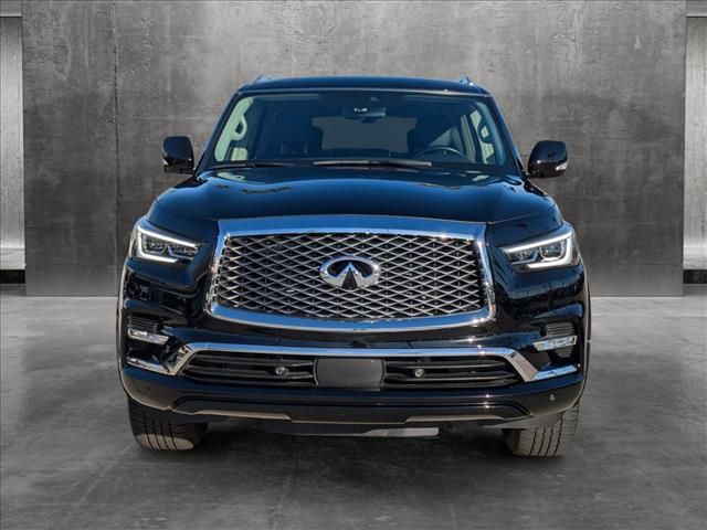 2022 INFINITI QX80 Luxe