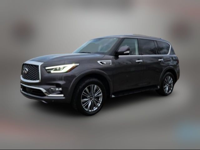 2022 INFINITI QX80 Luxe