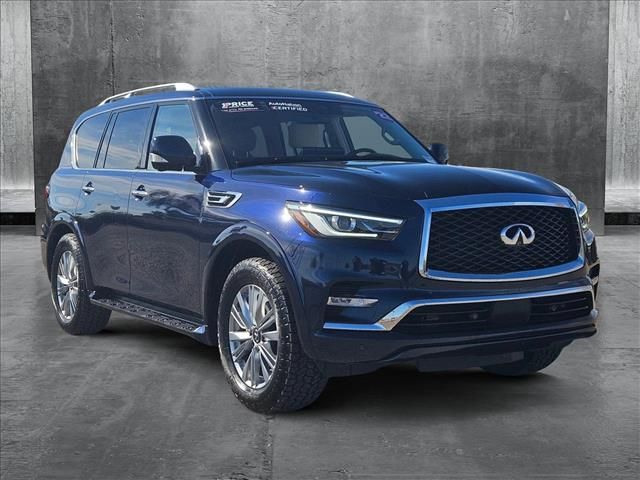 2022 INFINITI QX80 Luxe