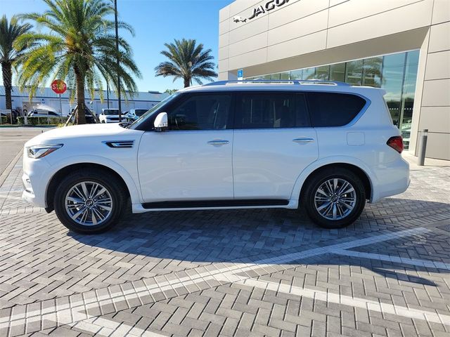 2022 INFINITI QX80 Luxe