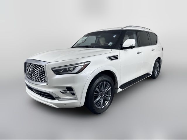 2022 INFINITI QX80 Luxe