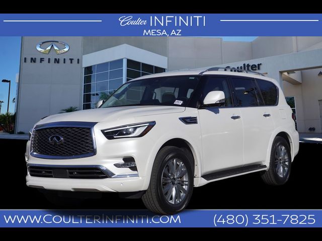 2022 INFINITI QX80 Luxe