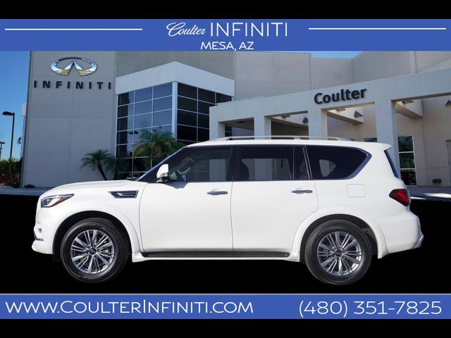 2022 INFINITI QX80 Luxe