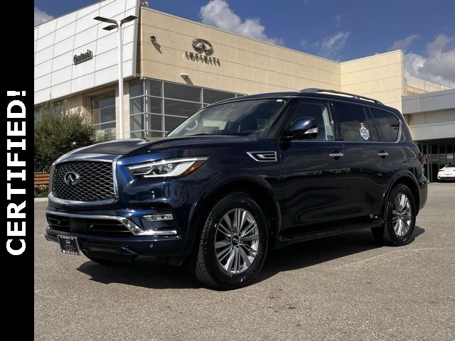 2022 INFINITI QX80 Luxe