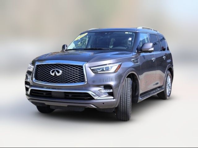 2022 INFINITI QX80 Luxe