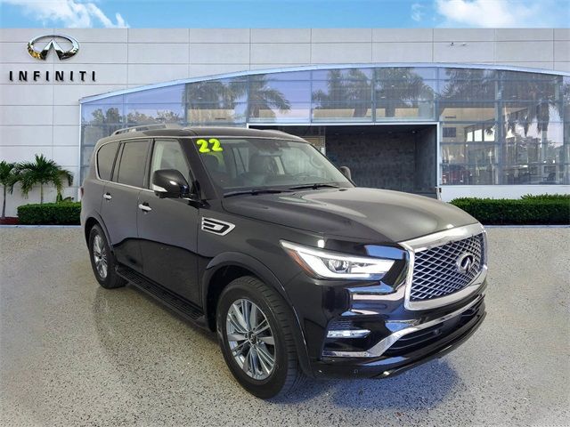 2022 INFINITI QX80 Luxe