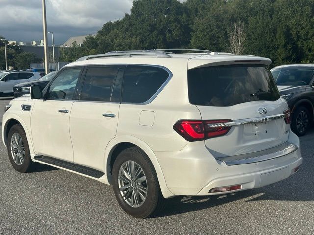 2022 INFINITI QX80 Luxe