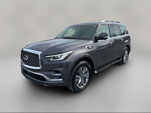 2022 INFINITI QX80 Luxe