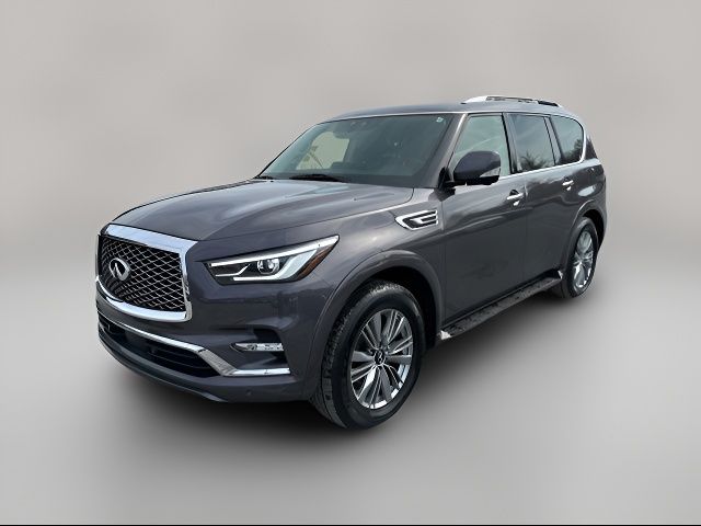 2022 INFINITI QX80 Luxe