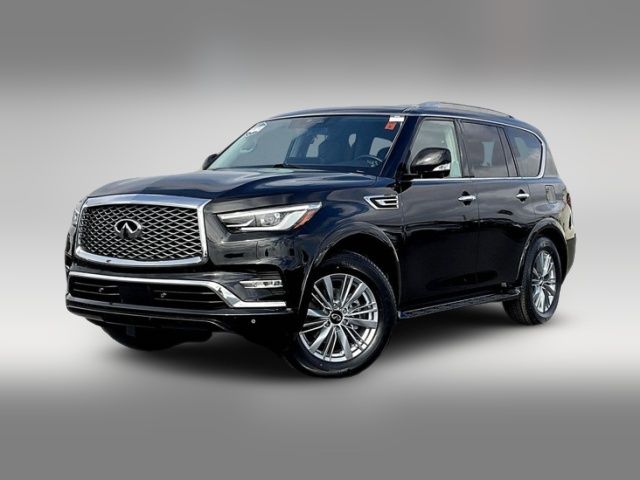 2022 INFINITI QX80 Luxe