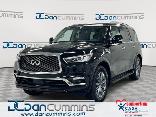 2022 INFINITI QX80 Luxe