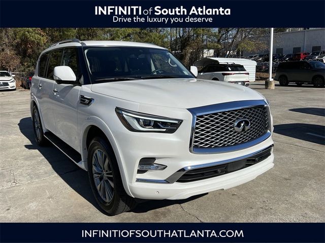 2022 INFINITI QX80 Luxe