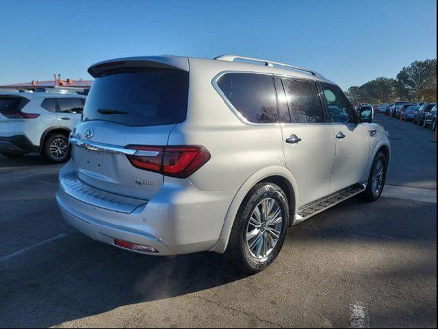 2022 INFINITI QX80 Luxe