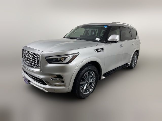 2022 INFINITI QX80 Luxe