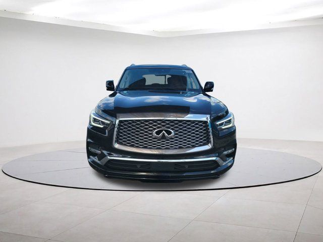 2022 INFINITI QX80 Luxe