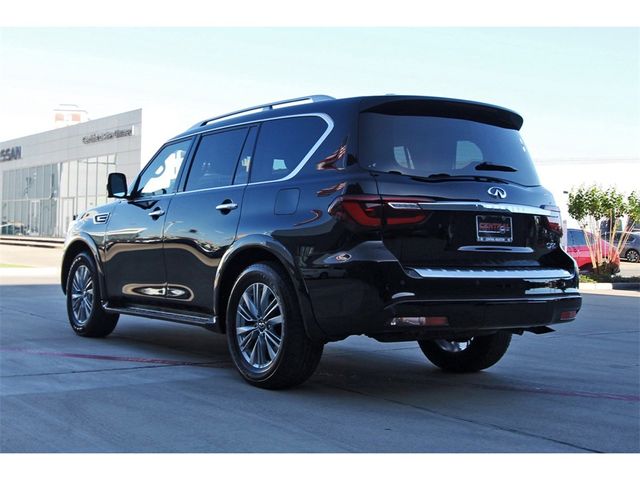 2022 INFINITI QX80 Luxe