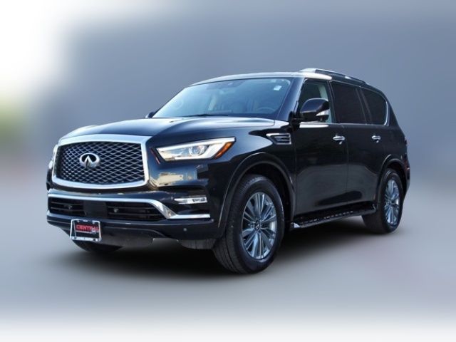 2022 INFINITI QX80 Luxe