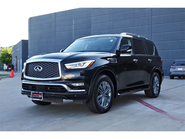 2022 INFINITI QX80 Luxe