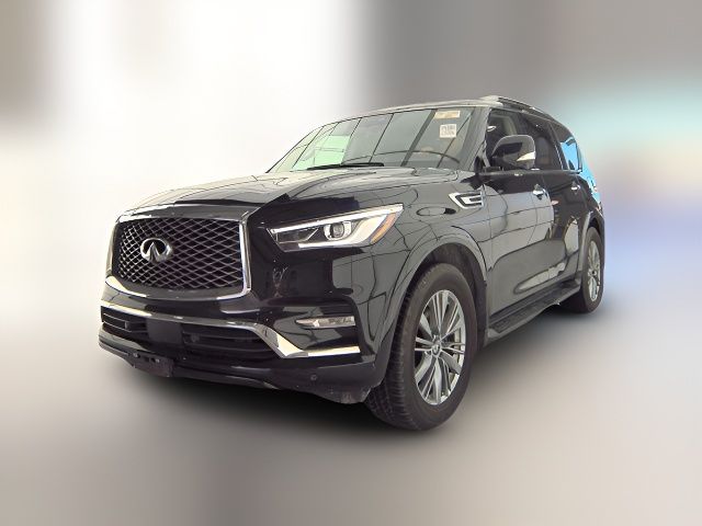 2022 INFINITI QX80 Luxe