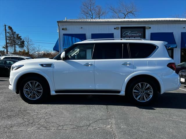 2022 INFINITI QX80 Luxe