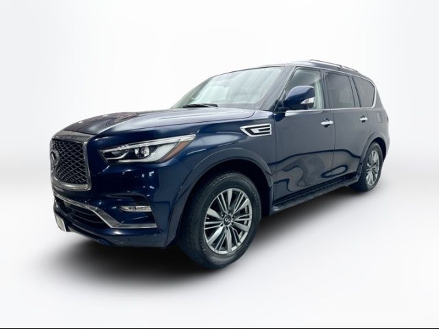 2022 INFINITI QX80 Luxe