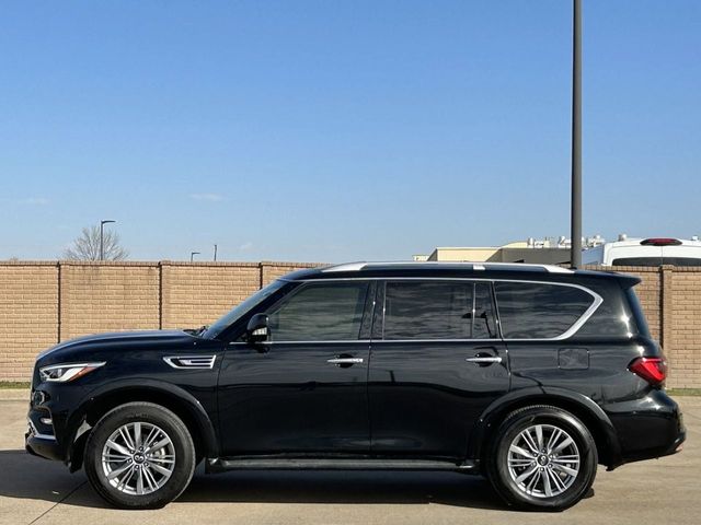 2022 INFINITI QX80 Luxe