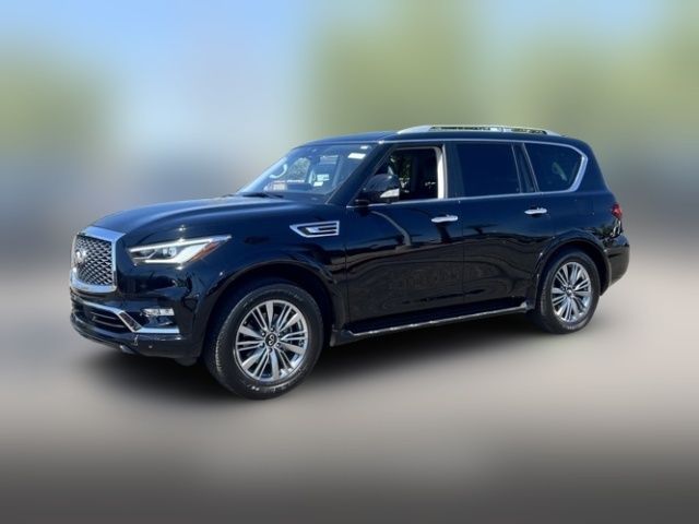 2022 INFINITI QX80 Luxe