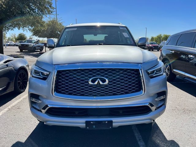 2022 INFINITI QX80 Luxe