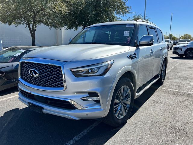 2022 INFINITI QX80 Luxe