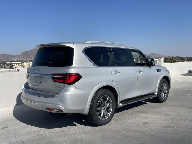 2022 INFINITI QX80 Luxe