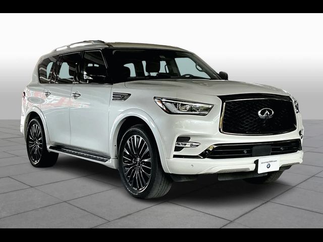 2022 INFINITI QX80 Premium Select