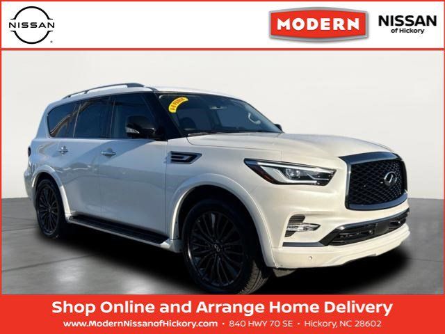 2022 INFINITI QX80 Premium Select