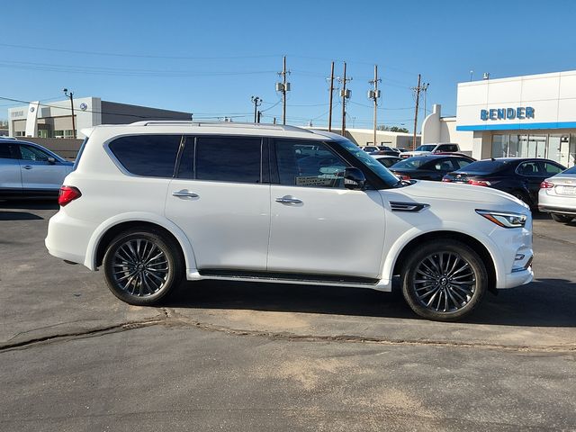 2022 INFINITI QX80 Premium Select