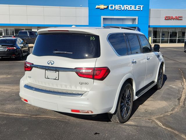 2022 INFINITI QX80 Premium Select