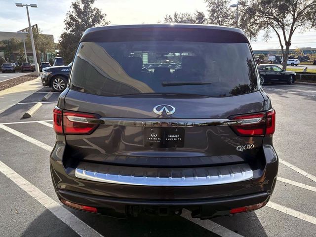 2022 INFINITI QX80 Premium Select