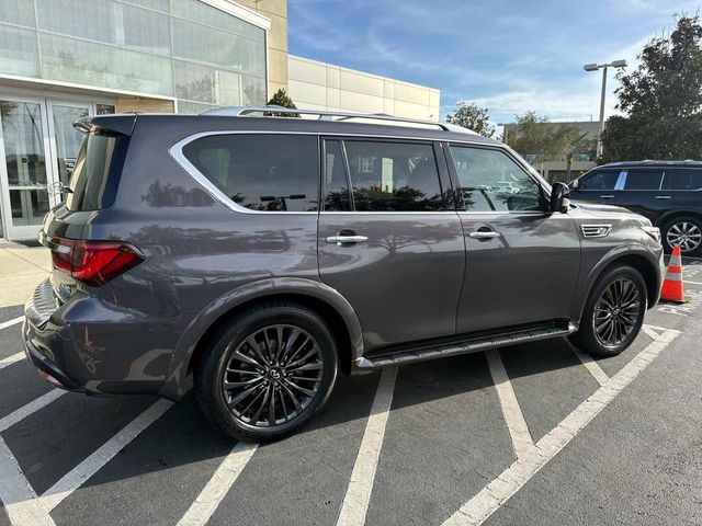 2022 INFINITI QX80 Premium Select