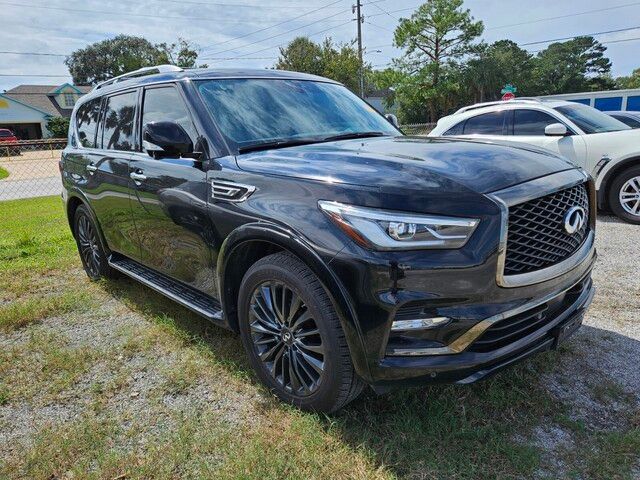 2022 INFINITI QX80 Premium Select