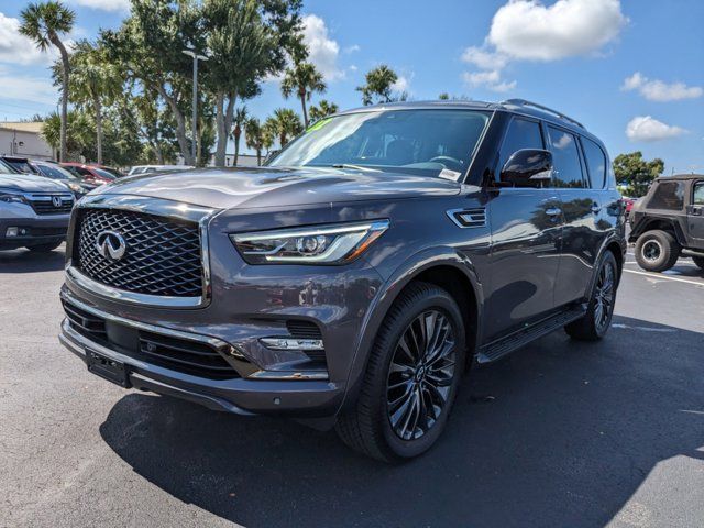 2022 INFINITI QX80 Premium Select