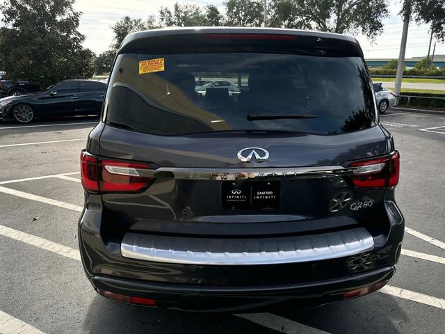 2022 INFINITI QX80 Premium Select