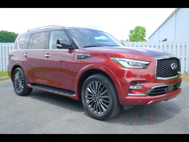 2022 INFINITI QX80 Premium Select