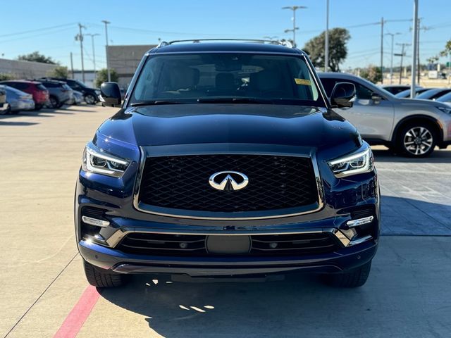 2022 INFINITI QX80 Premium Select